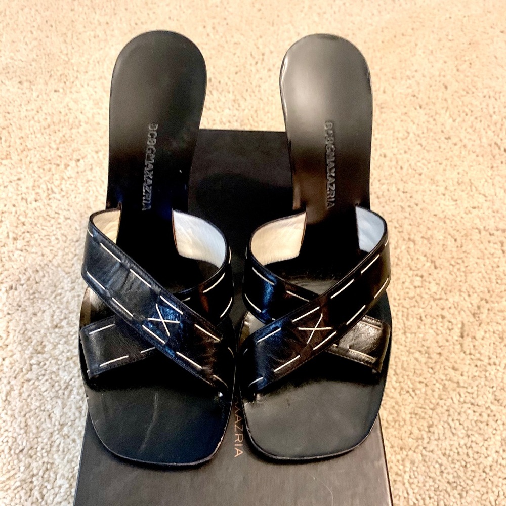 Bcbg Max Azria Black Leather Sandals 👡